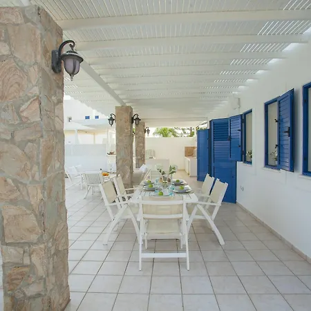 Villa Mimoza Seafront Protaras