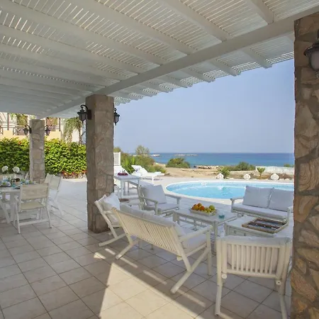 Mimoza Seafront *